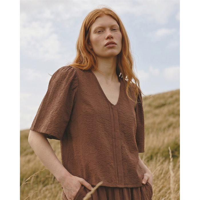LA ROUGE - Sienna short Sleeve - Chestnut